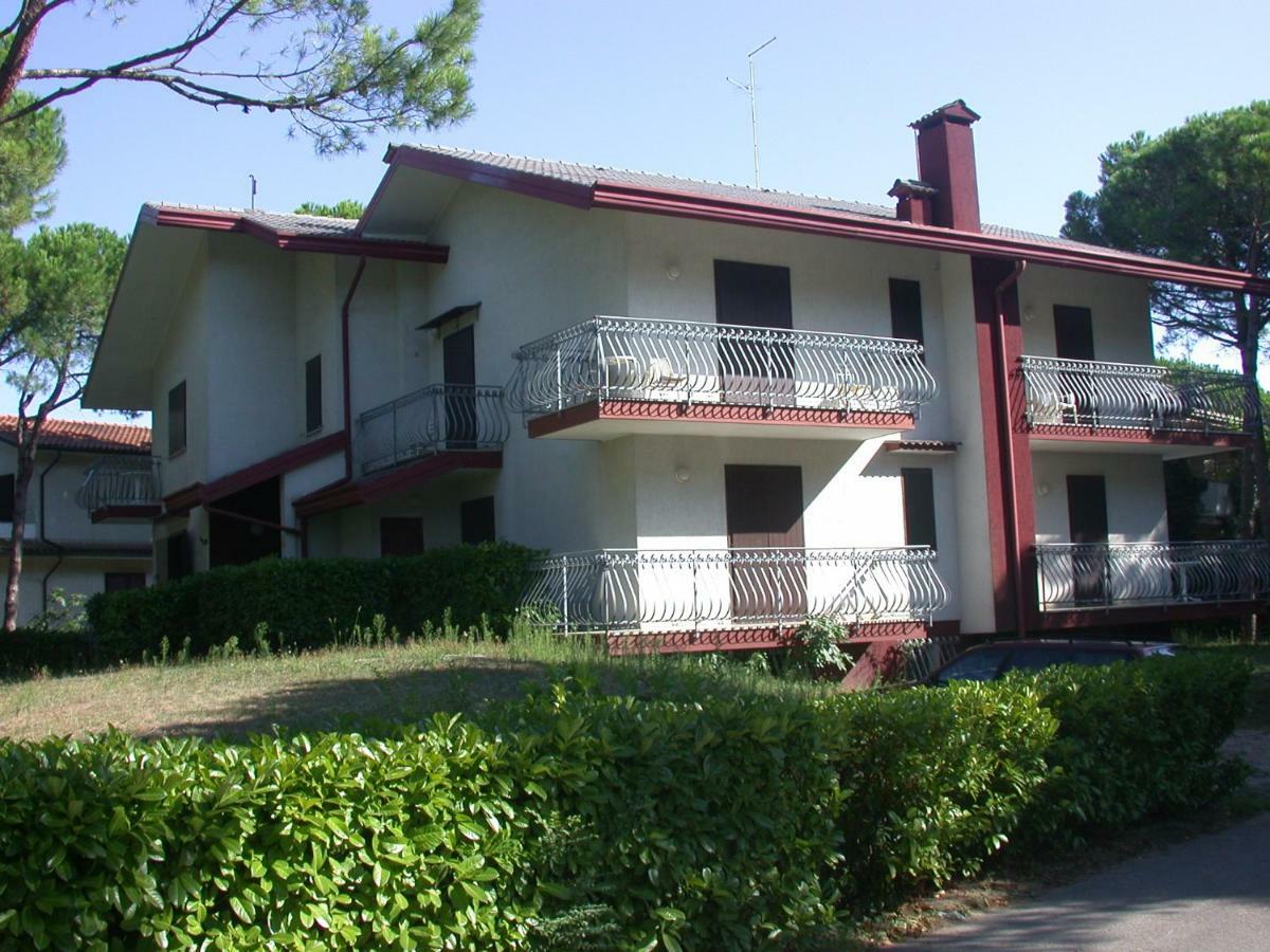 Villa Flamicia Pt Lignano Sabbiadoro Exteriör bild